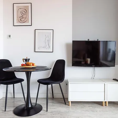 Apartament Chic - Center - Great Location - Podwale *